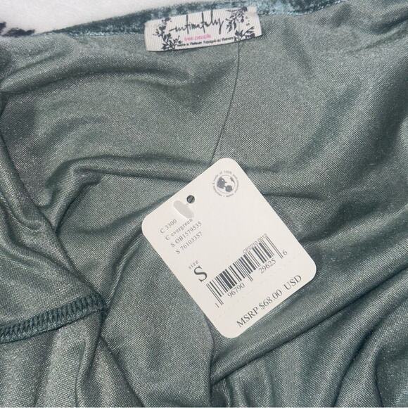 Free People Intimately Women’s Velvet Cowl Neck Tank Top Size S Evergreen NWT - Picture 10 of 10